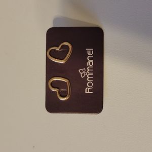 Gold small heart earrings